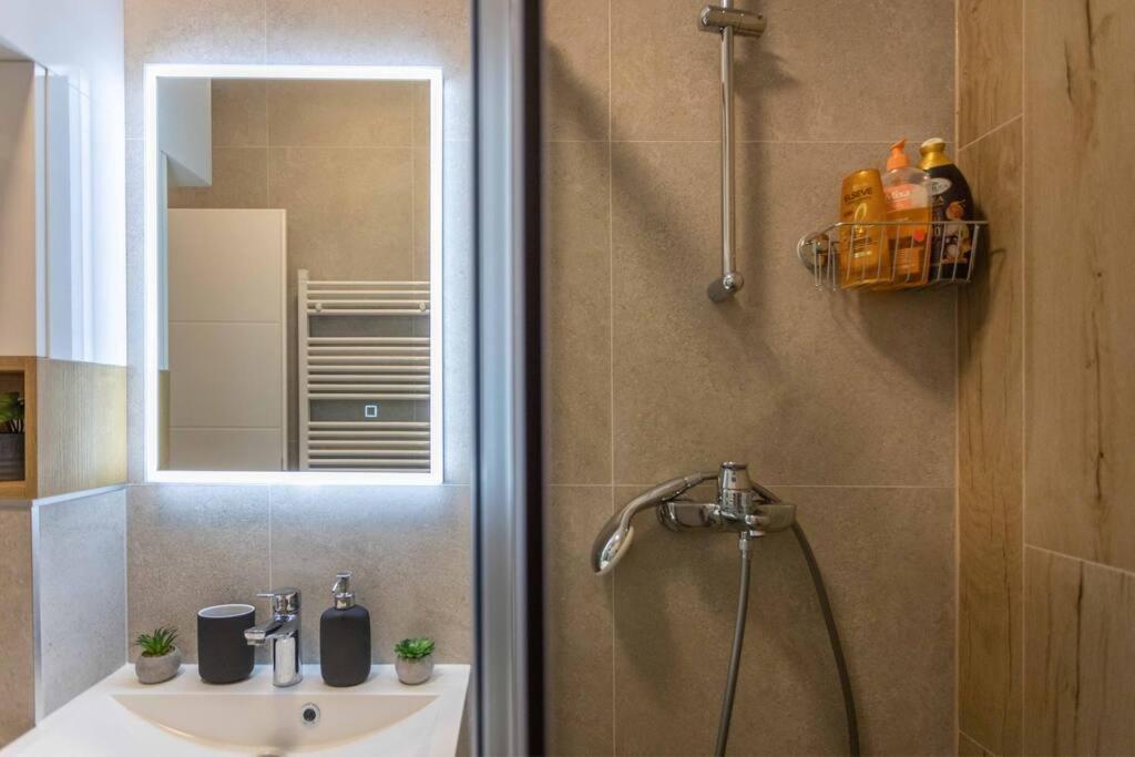 Flat4Us#Cozy#Freeparking#5People Daire Zagreb Dış mekan fotoğraf