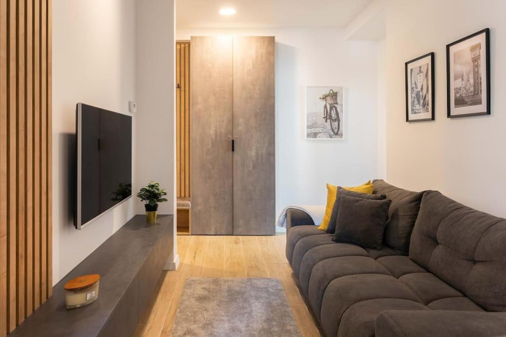 Flat4Us#Cozy#Freeparking#5People Daire Zagreb Dış mekan fotoğraf